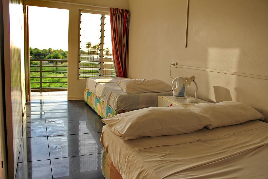 Tropic Of Capricorn Hotel Nadi Exterior foto